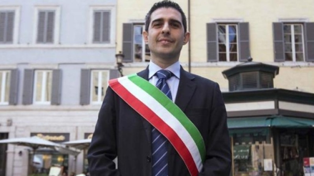 Pizzarotti sospeso dal M5S | Arrestato il ginecologo Severino ... - corriere.it