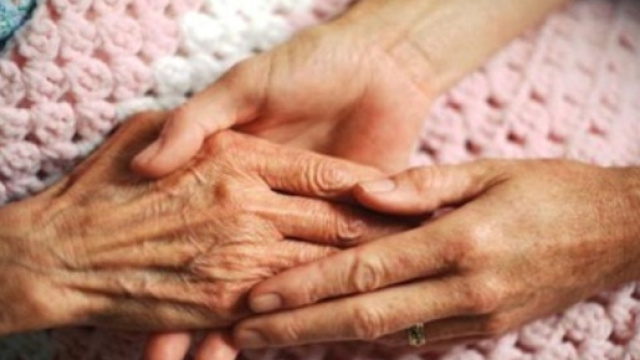 Spesso gli anziani non seguono la terapia". Un progetto per ... - veronasera.it