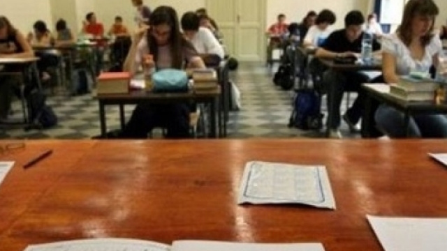 Ultime notizie scuola, domenica 30 ottobre 2016: mobilit&agrave; docenti 2017/2018, cosa dice la legge 107?