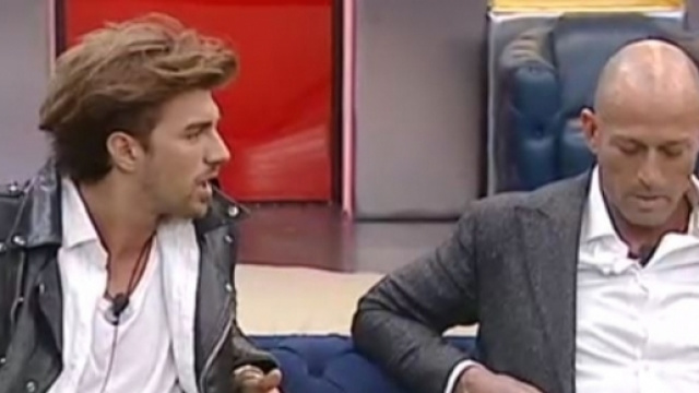 Andrea perde al televoto contro Stefano
