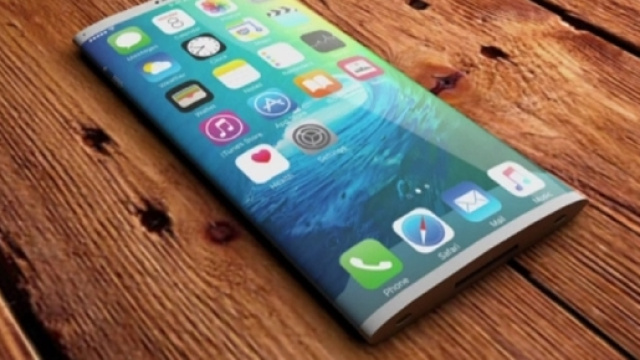 iPhone 8 in uscita nel 2017 con tante novit&agrave;