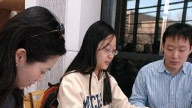 Studenti italiani se ne vanno in cina