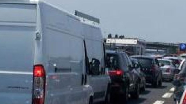 Calabria: incidente in tangenziale, traffico in tilt