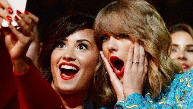 Demi Lovato contro Taylor Swift