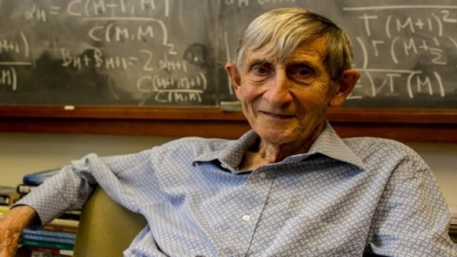 Freeman John Dyson, Premio Wolf per la fisica 1981. Il matematico teorizz&ograve; nel 1959 la struttura detta Sfera di Dyson