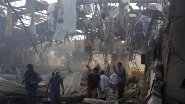 Yemen funeral airstrike kills over 140 as rebels blame Saudi ... - thesun.co.uk