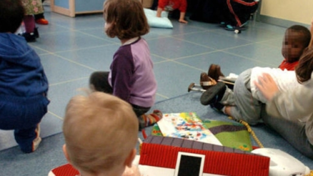 Chi porter&agrave; i bambini in ritardo rischia una multa.