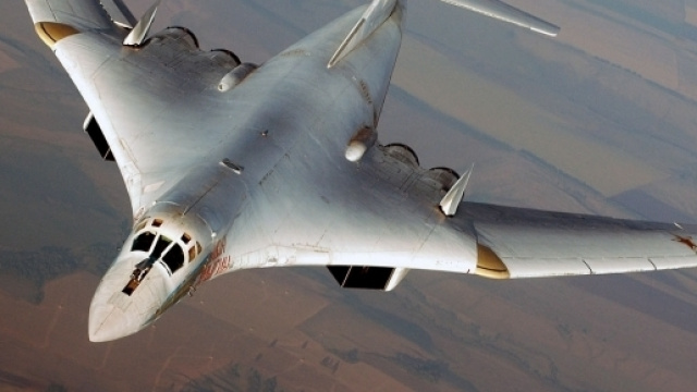 Il bombardiere strategico supersonico Tupolev 160 "Blackjack"