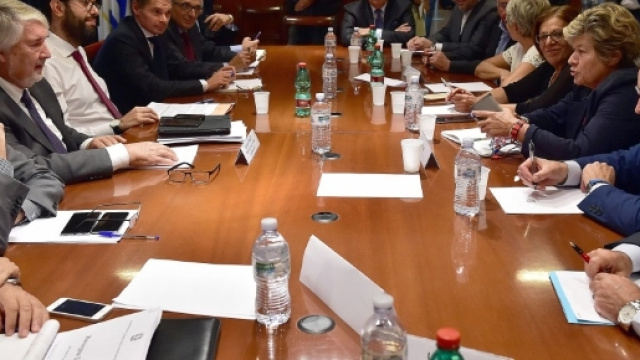 Il tavolo dello scorso incontro.