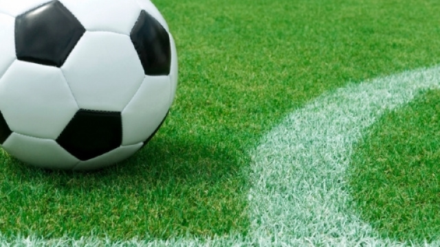 Napoli e Roma scenderanno in campo alle 14.00 del 15 ottobre