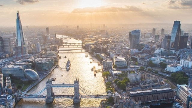 A year in the life of London: Incredible aerial photos snapped ... - dailymail.co.uk