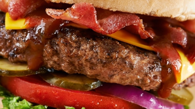 Comminata una multa da 6000 euro per non averne dichiarate 95.