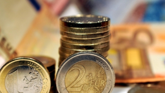 Costo dei conti correnti aumenta per salvare Banca Etruria