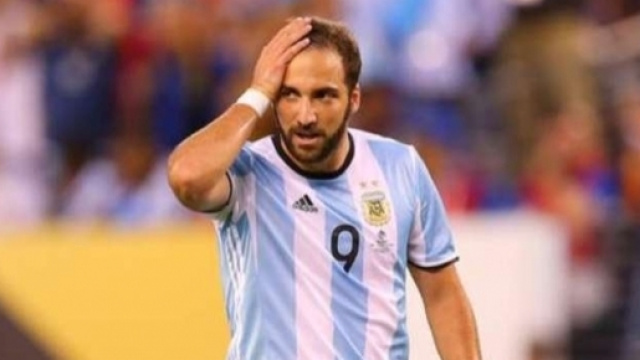 Il confermato fiuto del gol di Gonzalo Higuain non &egrave; bastato all'Argentina per battere il Per&ugrave;