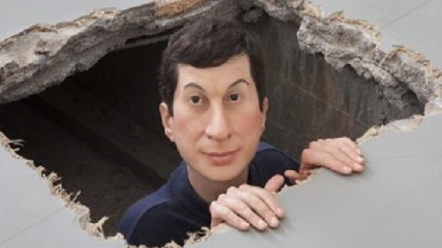 Maurizio Cattelan, Senza Titolo 2001