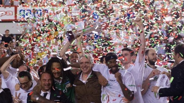 Mens Sana: la Procura Federale chiede la revoca di due scudetti ... - basketinside.com