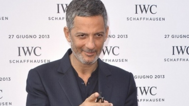 Rosario Fiorello torna alla grande con la sua "Edicola Fiore"