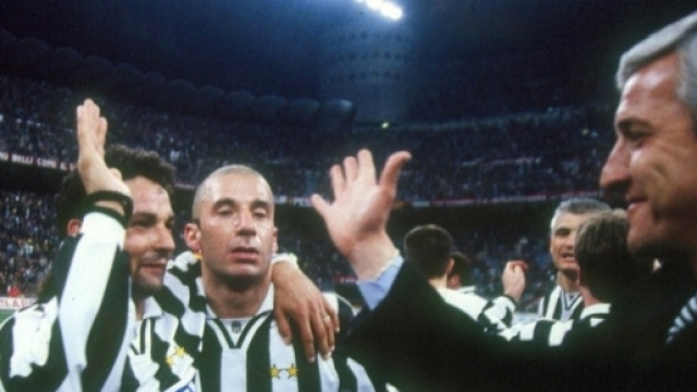 Marcello Lippi in una foto d'epoca con Baggio e Vialli