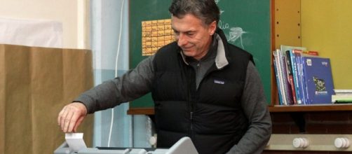 &iquest;A medio camino? C&oacute;mo busca combatir el agujero negro