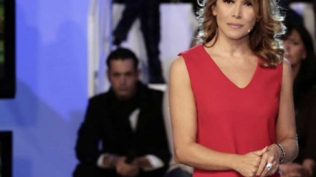 Processo Ruby: Bel&eacute;n Rodriguez e Barbara D'Urso si difendono dalle ... - televisionando.it