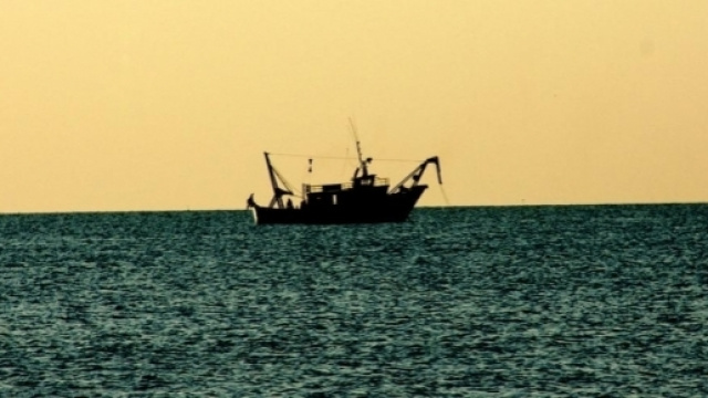 A casa l'equipaggio del peschereccio sequestrato in Egitto ... - meridionews.it