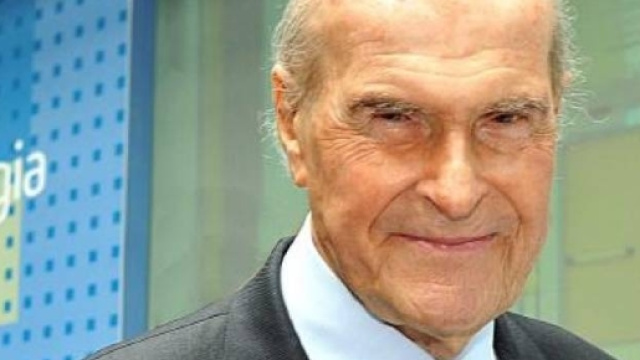 E' morto Umberto Veronesi. Una vita per la ricerca e la medicina ... - castelvetranonews.it