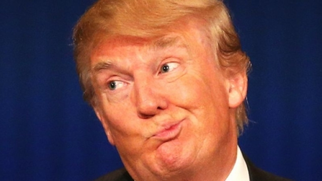 Trump first day in Oval Office first briefing by CIA Pentagon DIA ... - miscw.com