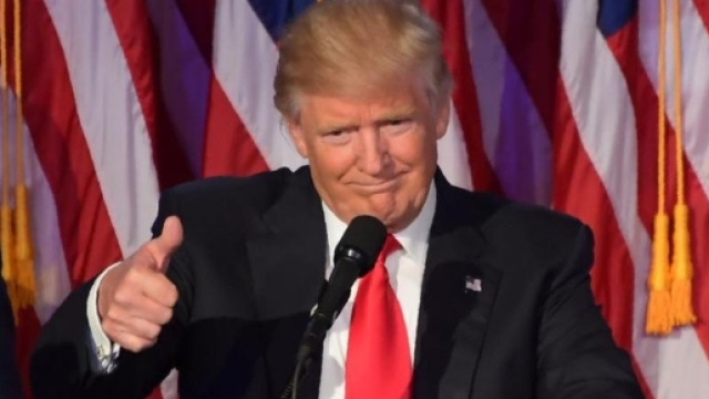 L'Era trump porta proteste e polemiche