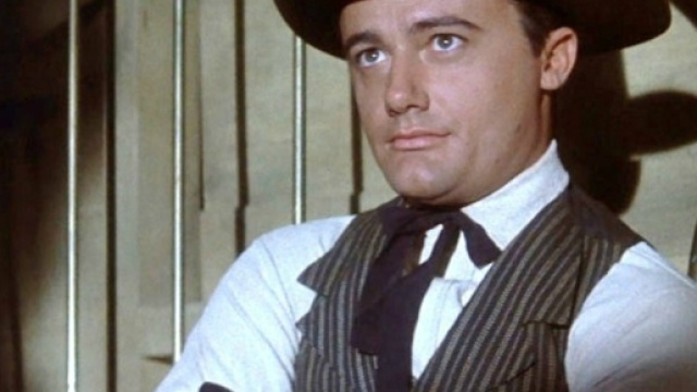 Morto Robert Vaughn de I Magnifici 7 | Velvet Cinema Italia - velvetcinema.it