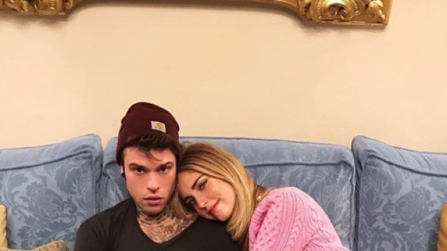 Fedez e Chiara Ferragni: il primo bacio social