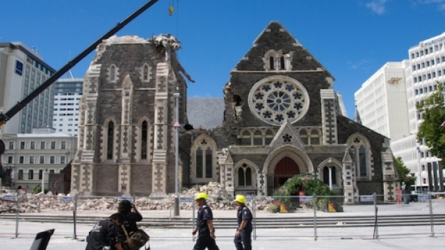 La facciata della cattedrale di Christchurch, dopo il terremoto del 2011 in Nuova Zelanda