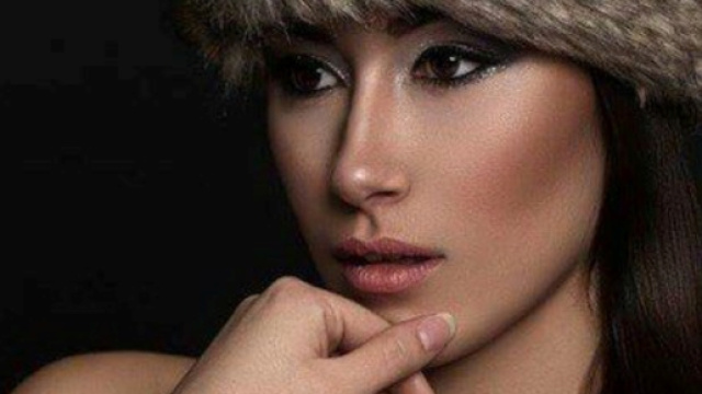 La modella francese Margaux Legrand esclusa da Miss Francia