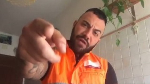 Damiano Er Faina da Facebook alle librerie| Tito di Persio