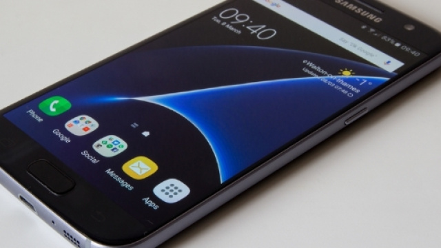 Samsung Galaxy S7 esploso in Canada