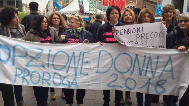 Pensioni, foto di Giusy Ingala&lrm; condivisa sulla pagina Facebook Opzione Donna Proroga al 2018