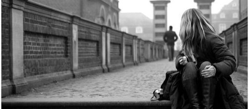 Esquecer um amor plat&ocirc;nico n&atilde;o &eacute; f&aacute;cil, mas existem m&eacute;todos que podem te ajudar a fazer isso.