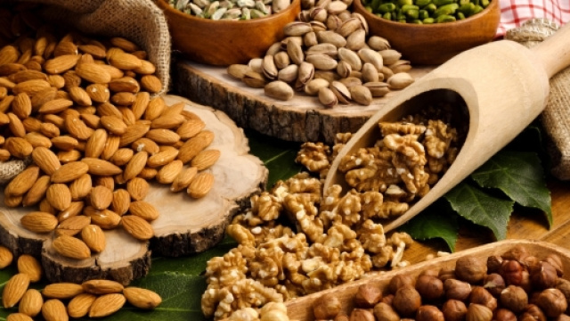 E' boom della frutta secca, un mercato quasi al top