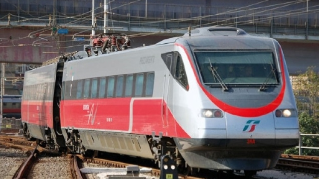 Risparmio di tempo limitato e prezzi alti per la tratta Roma-Reggio - ilmondodeitreni.it