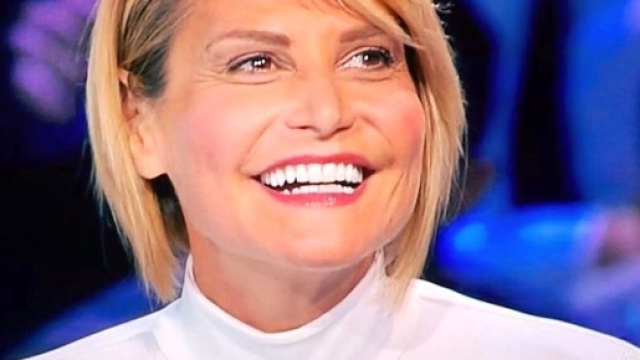 Simona Ventura, il ritorno in tv &egrave; ostico - today.it
