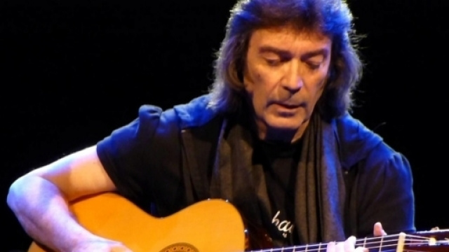 STEVE HACKETT &ndash; INTERVISTA ALL'EX CHITARRISTA DEI GENESIS PER ... - tuttorock.net
