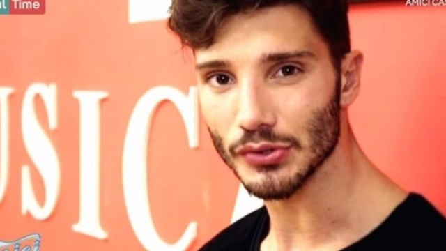 Amici 15 Casting: Stefano De Martino come Aurora - VanityFair.it - vanityfair.it
