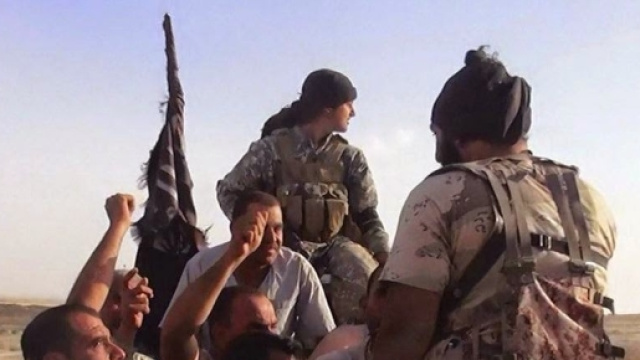 Mentre si esulta per la conquista di sei quartieri di mosul, l'Isis fa strage di vite umane