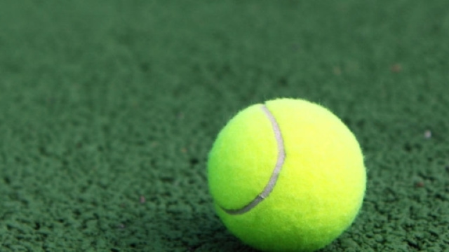 Tennis, si gioca a Parigi-Bercy