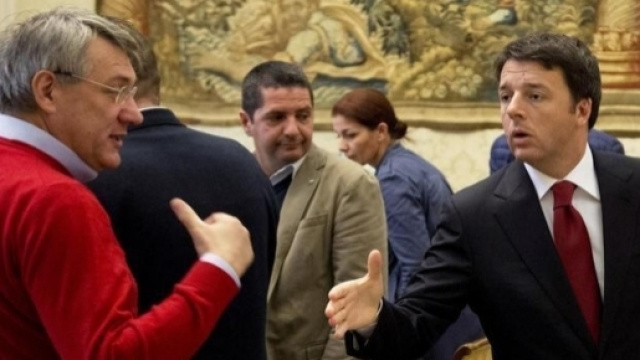 Renzi e Landini si scontrano a In mezz'ora sul referendum