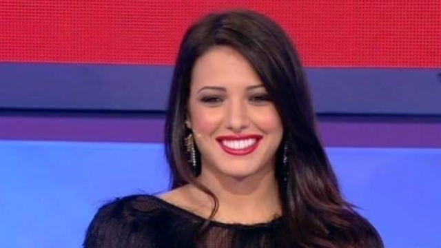 Anticipazioni Uomini e Donne: svelata la data della scelta di Clarissa, Luca o Federico?