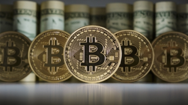 As Global Currencies Plunge Over Brexit, Investors Turn to Bitcoin - fortune.com