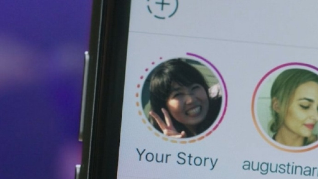 Instagram in Stories arrivano anche video live