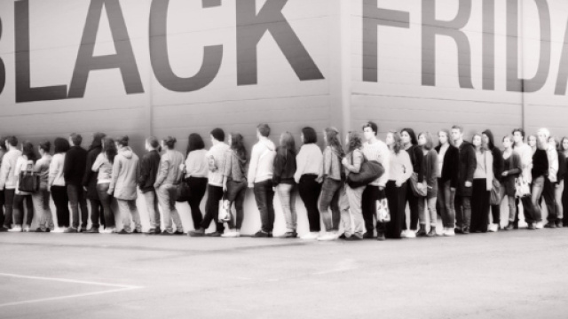 Al Black Friday 2017 partecipa anche Apple