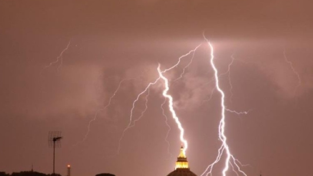 Le profezie di Nostradamus sul Giubileo di Papa Francesco - nextquotidiano.it