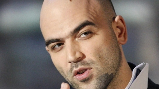 Roberto Saviano ha ipotizzato la pista del narcotraffico dietro il delitto di Yara Gambirasio.